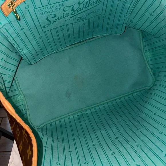 Louis Vuitton Neverfull GM Classic Monogram and Vachetta - Picture 6 of 15